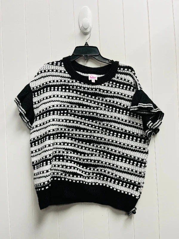 Top Short Sleeve By SO ME -   In Black & White, Size: L