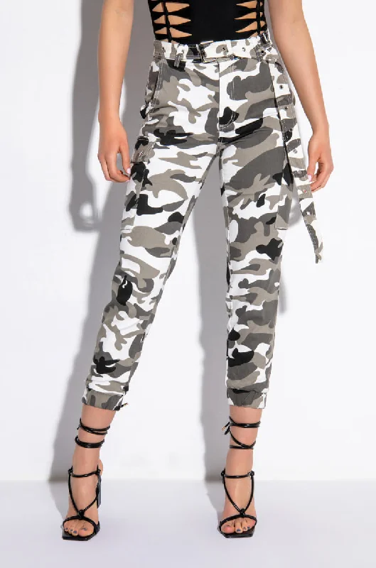 SEXY CAMO CARGO JOGGER PANT